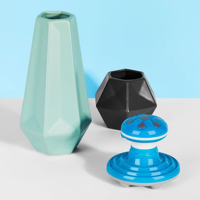 massagegerät-mit-druckpunktfunktion-Grau-Hellblau-Weiß-2