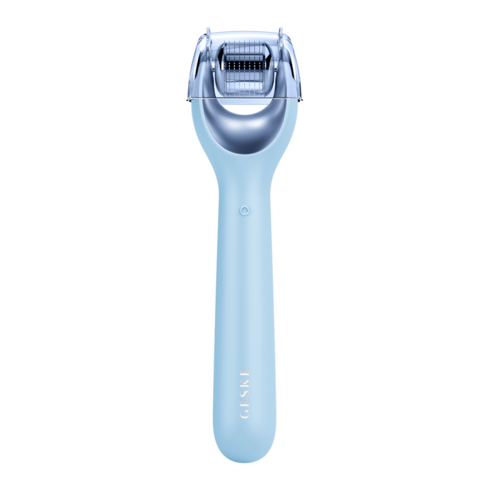 microneedle-face-roller-|-9-in-1-Hellblau-1
