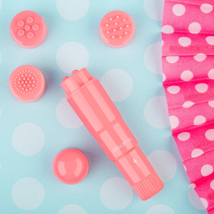 power-massager-met-4-opzetstukken-Roze-2