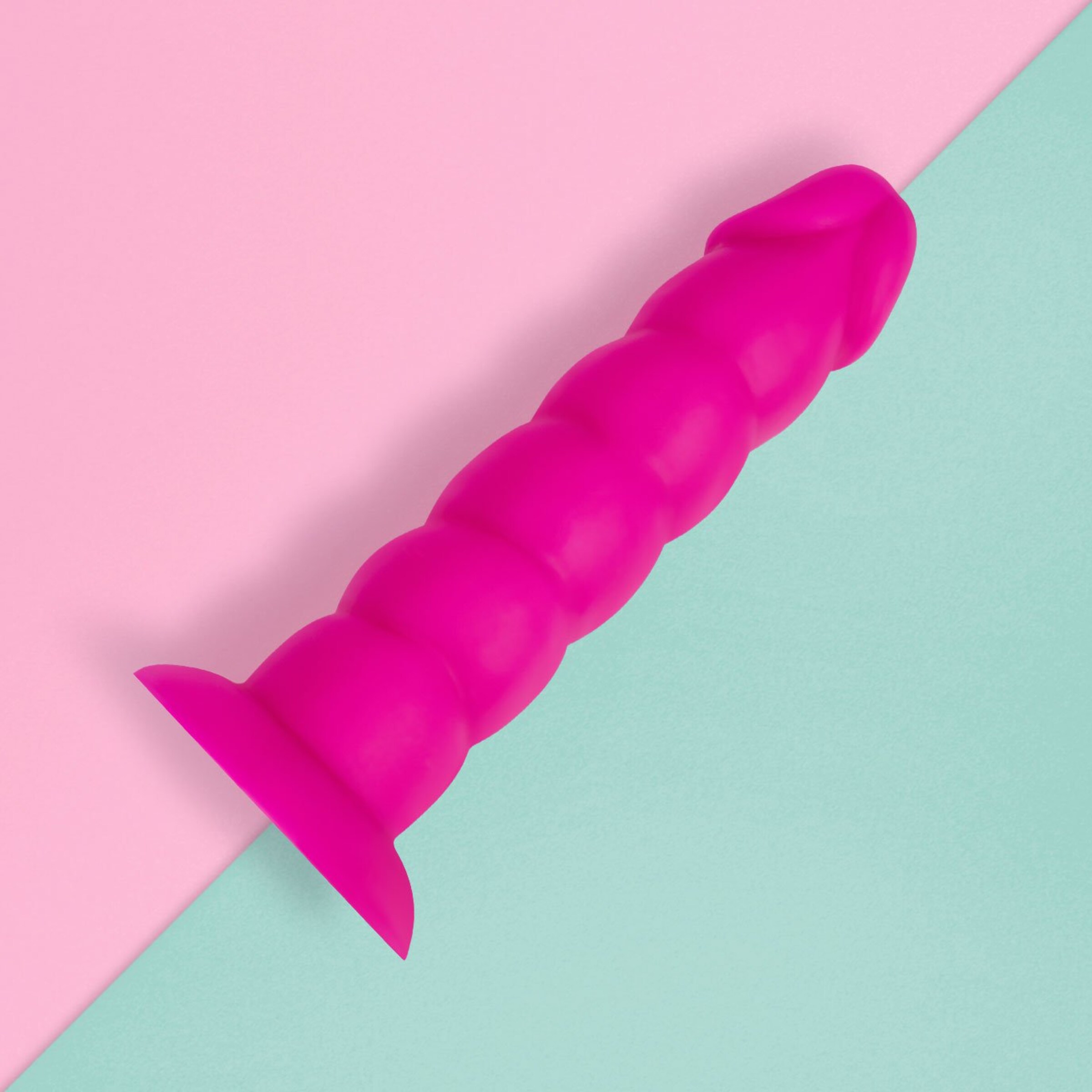 strukturierter-dildo-aus-silikon-17-cm-Neon-pink-2