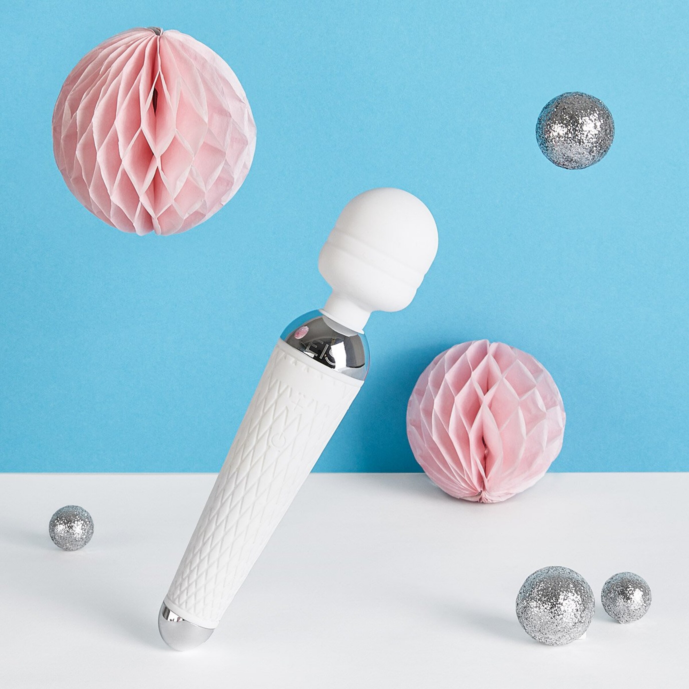 masseur-en-silicone-rechargeable-19-5-cm-Argent-Blanc-2