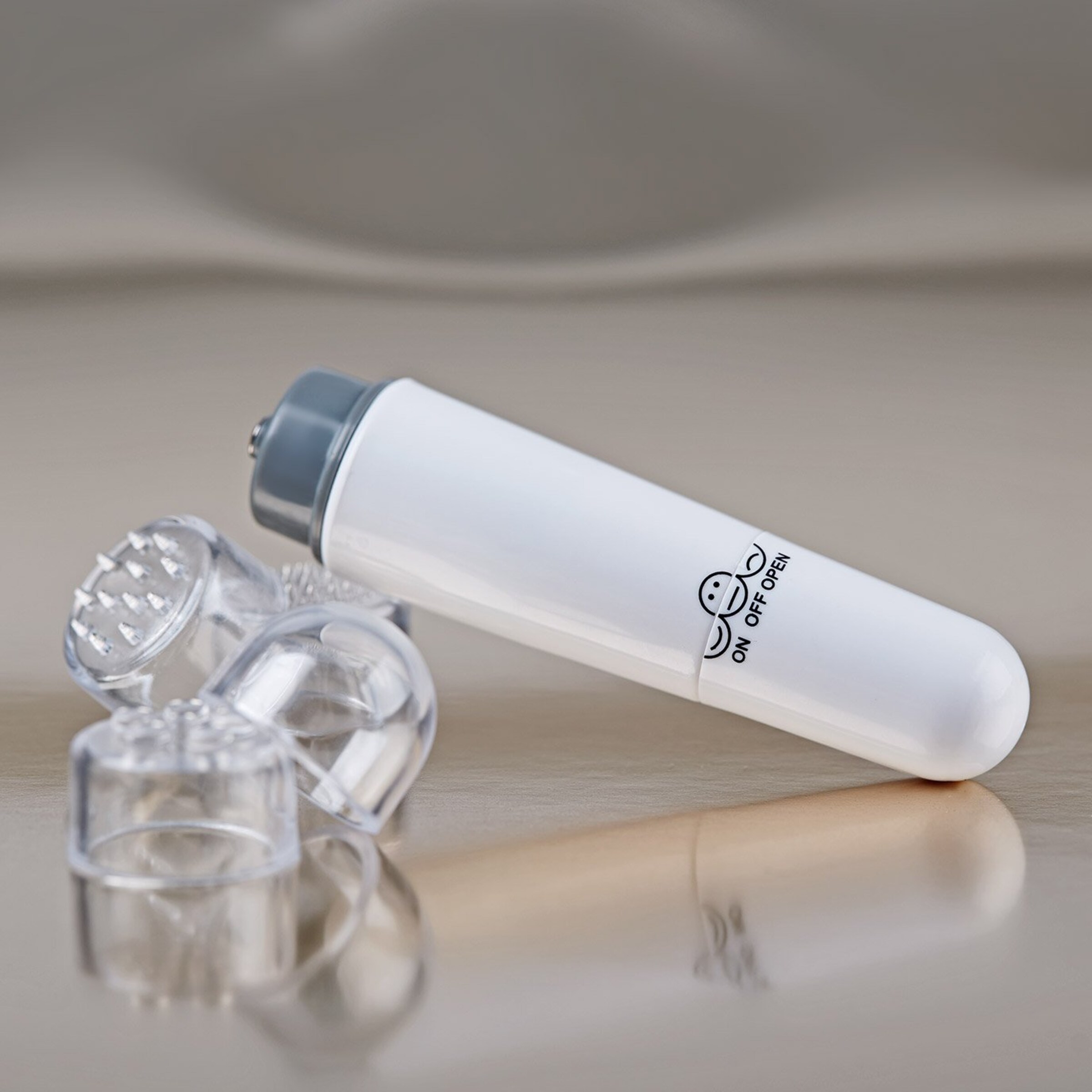 mini[nbhy]masseur-puissant-10-5-cm-Argent-Blanc-2