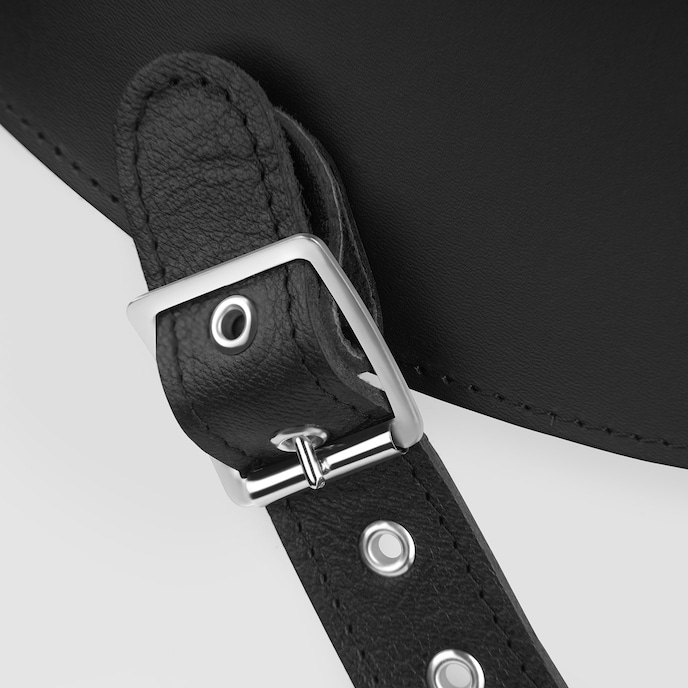 corset-avec-gode-Noir-7