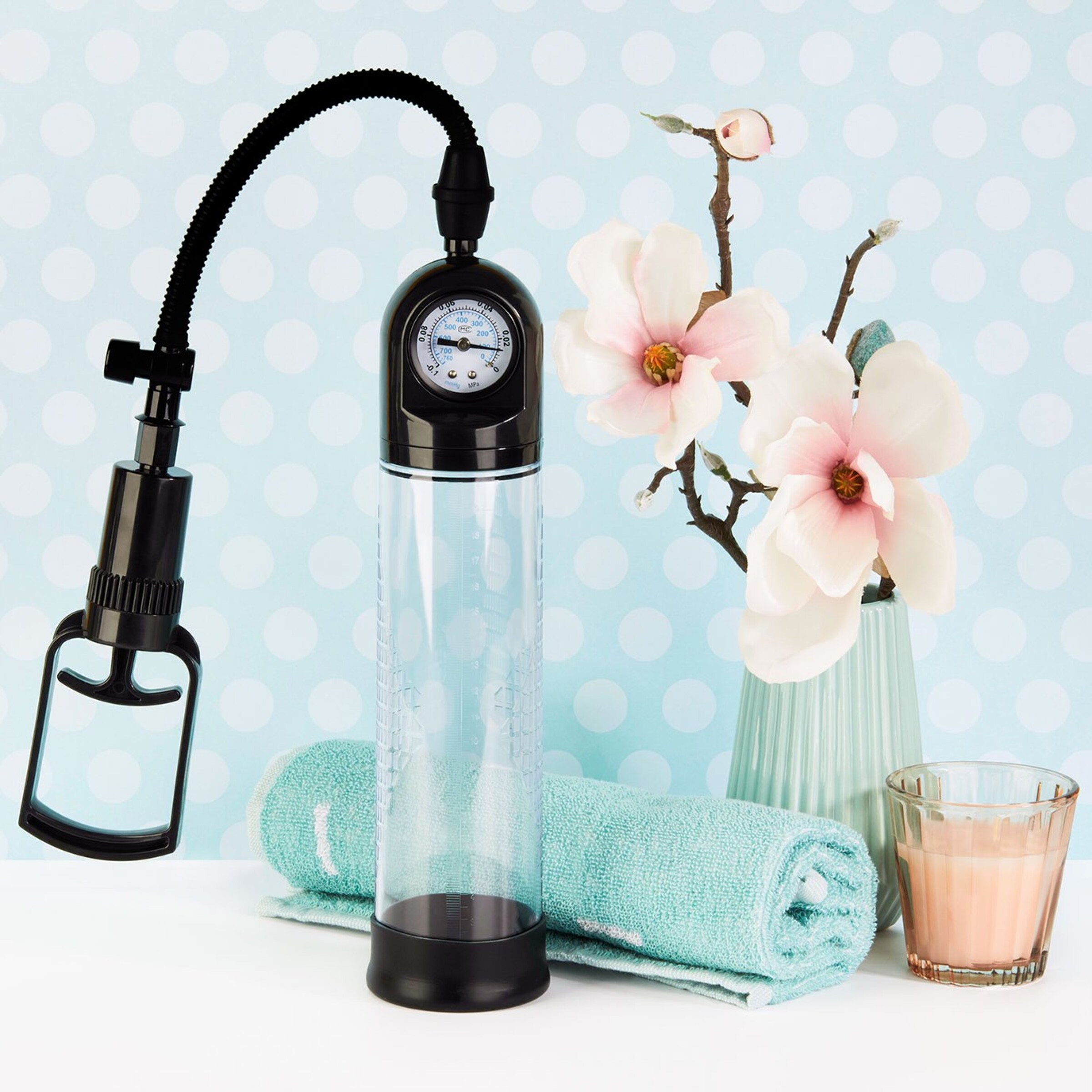 penispumpe-für-xxl-penis-28-cm-Schwarz-Transparent-2