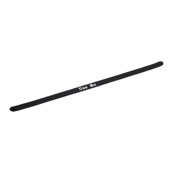 halsband-mit-aufschrift-use-me-Schwarz-Weiß-3