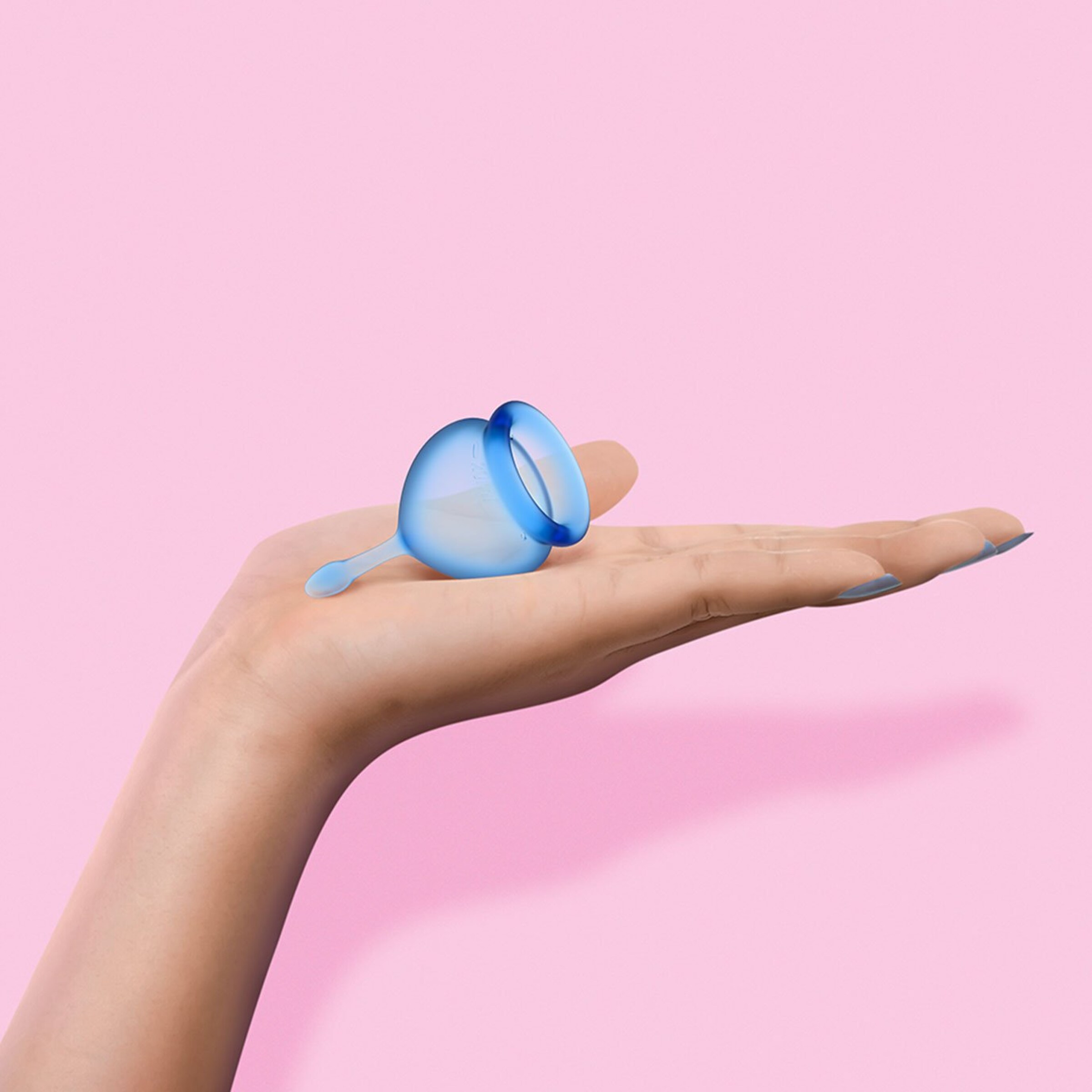 satisfyer-feel-good---menstrual-cup-set-15-&-20-ml-Blauw-2