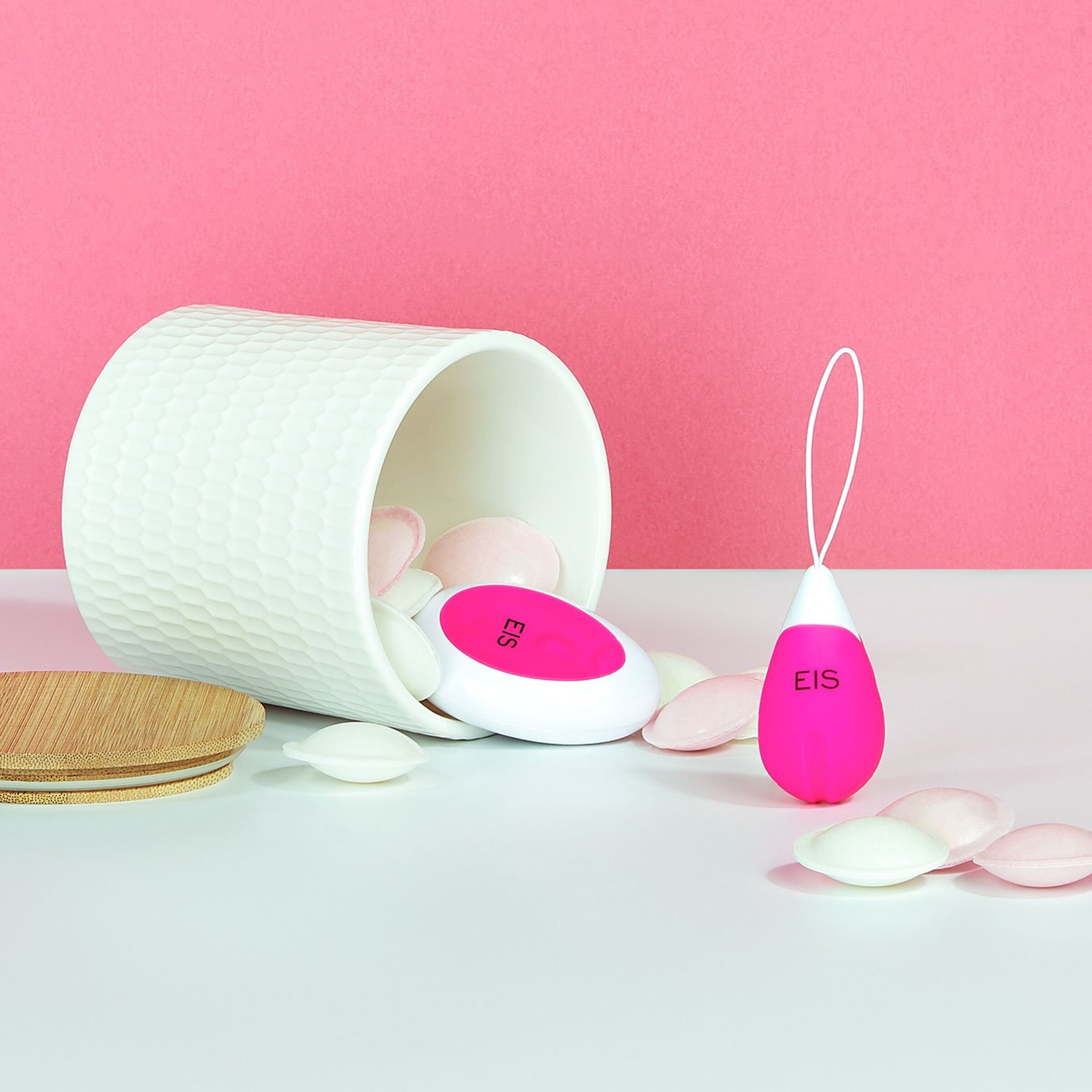 siliconen-kogel-met-radiografische-afstandsbediening-6-cm-Neonroze-Wit-2