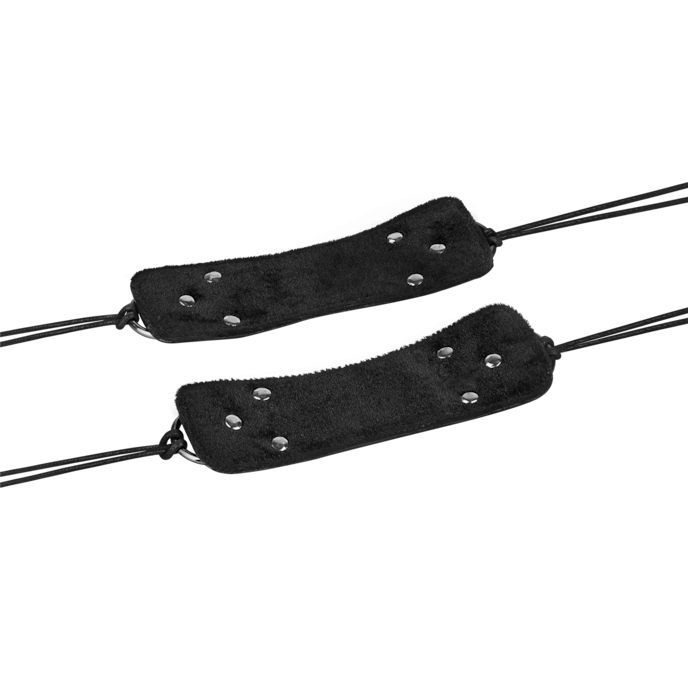 handfesseln-in-lackoptik-Schwarz-7