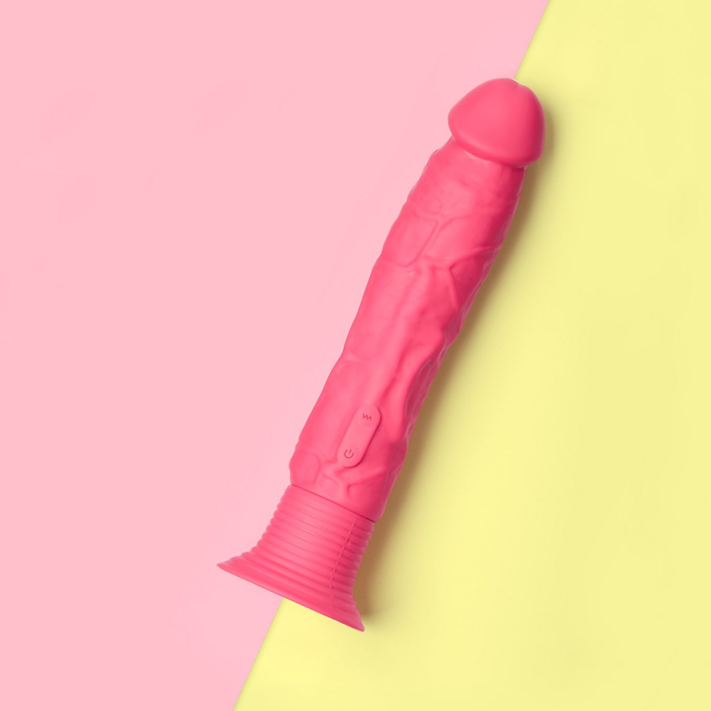 vibromasseur-en-silicone-finement-nervuré-19-cm-Rose-2