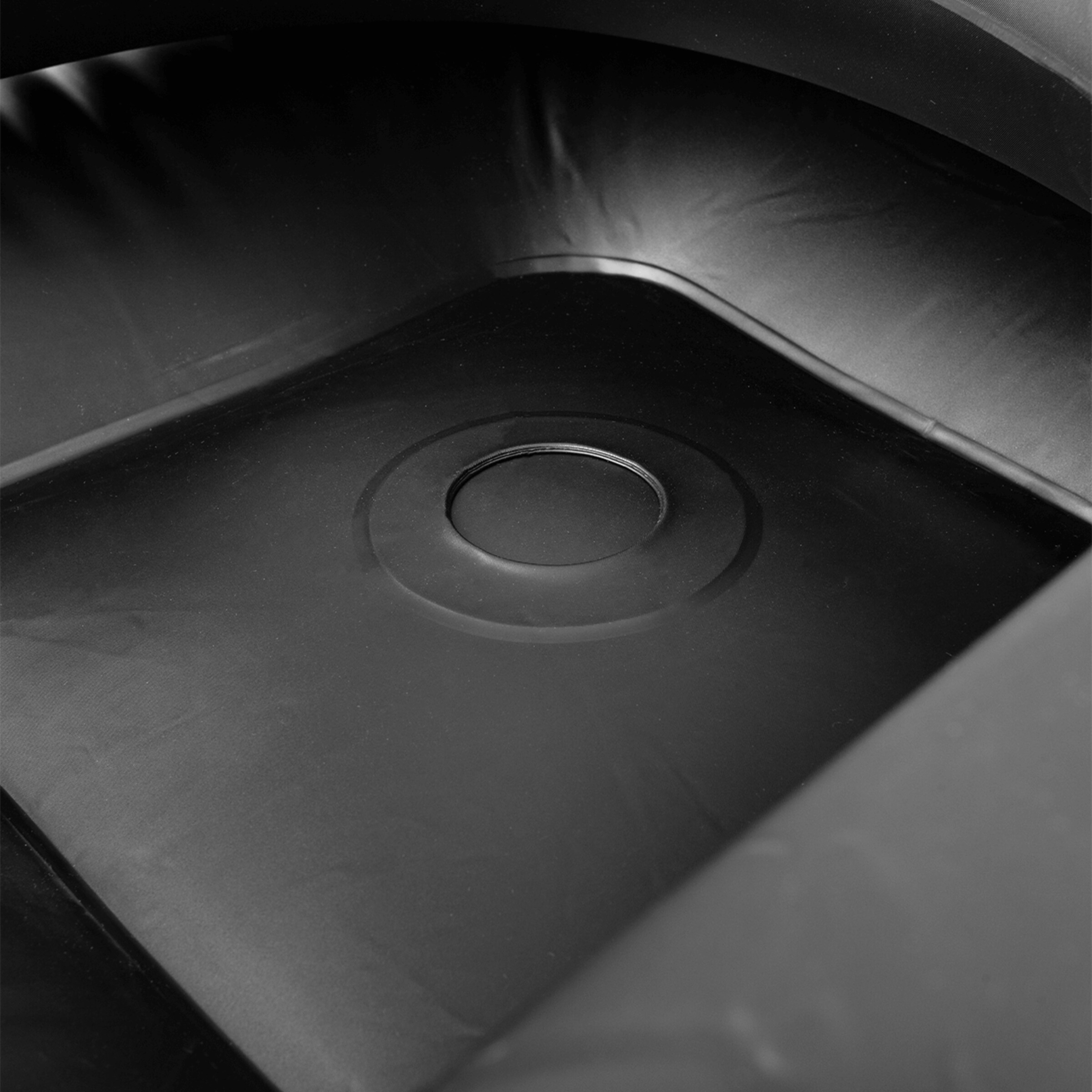 inflatable-fun-bdsm-sofa---total-domination-Schwarz-5